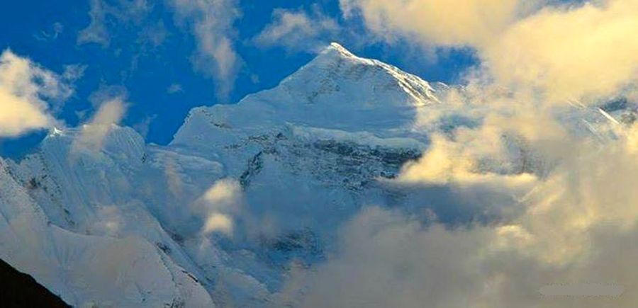 Annapurna II above Manang Valley