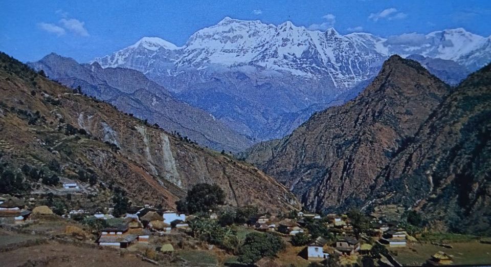 Darapani Village and the Gurja Himal in the Dhaulagiri Region