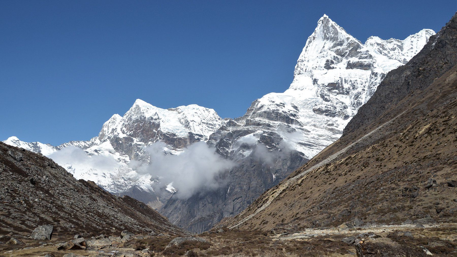 Malangphulang Group of 6000m Peaks from Dig Kare on ascent from Hinku Valley to Mera La