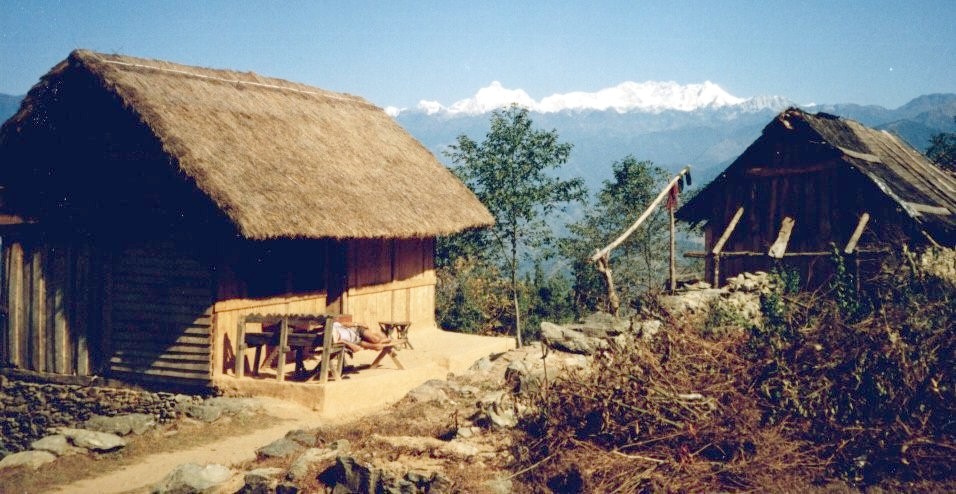 Farmhouses and Kangchenjunga at trek start