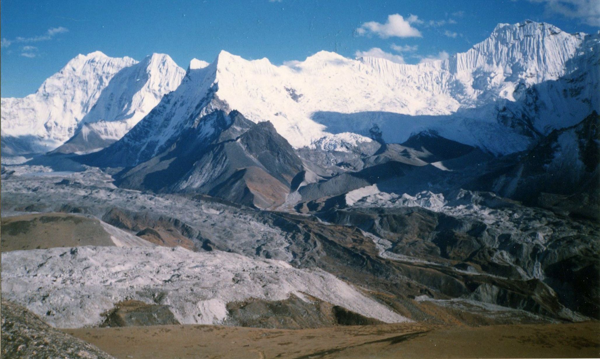 Peaks above Chukhung Valley