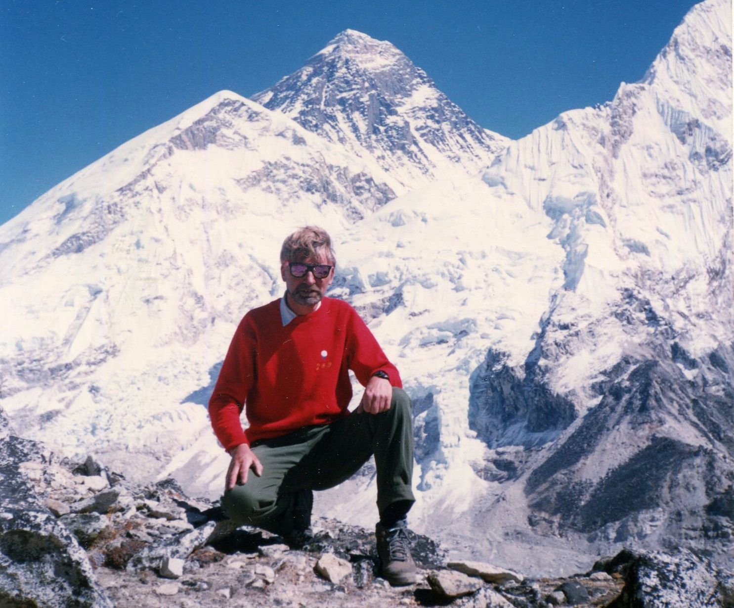 Mt.Everest from Kallar Pattar