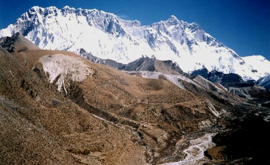 Chukhung Valley and the Nuptse-Lhotse Wall from above Bibre