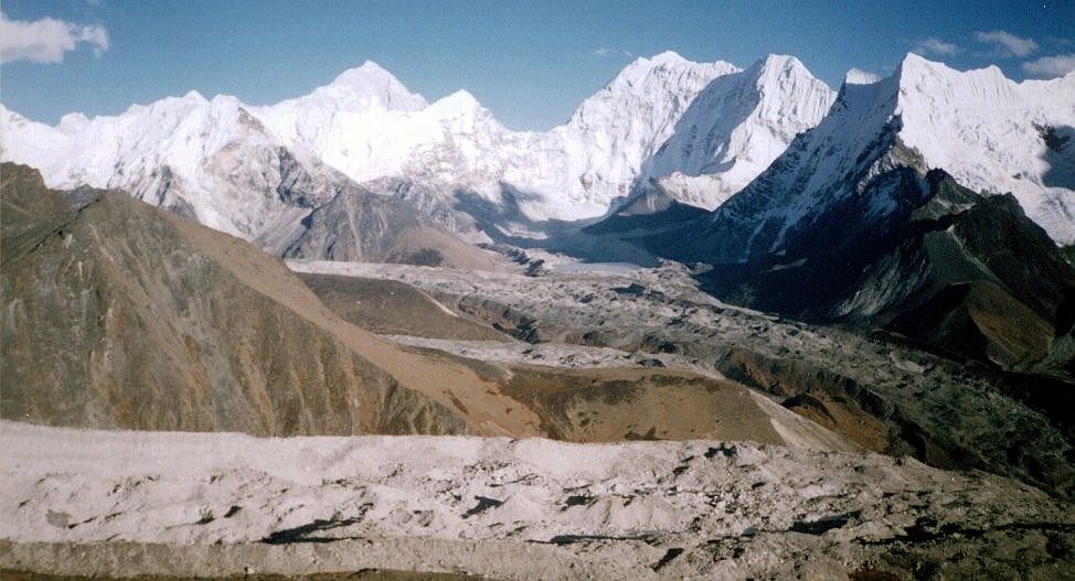 Upper Chukhung Valley and Mounts Makalu and Baruntse on ascent to Kongma La