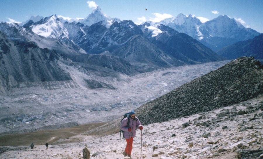 Ama Dablam and the Khumbu Glacier from Kallar Pattar