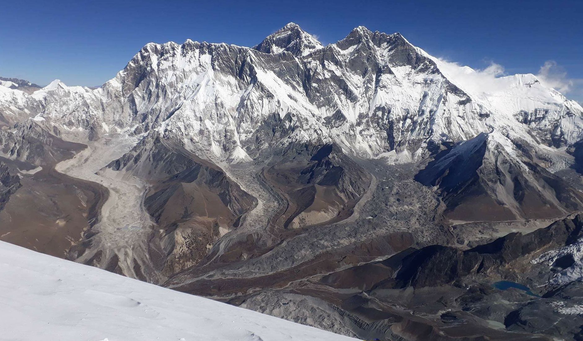 Chukhung Valley beneath the Nuptse-Lhotse Wall from above Bibre
