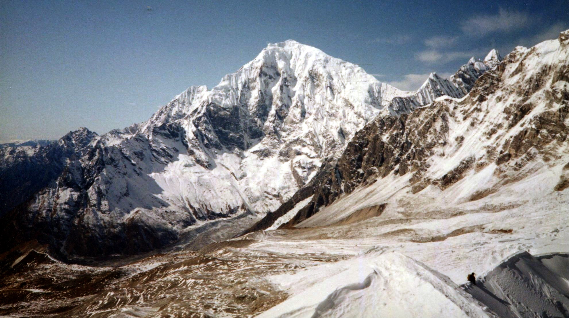 Mt.Langtang Lirung from Yala Peak