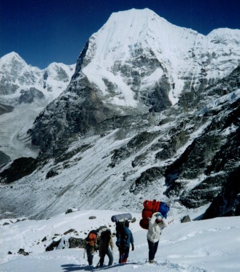 Chobutse on ascent to Ramdung High Camp