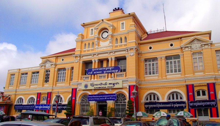 Post Office - French Colonial Building in Phnom Penh