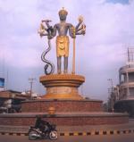battambang_statue.jpg