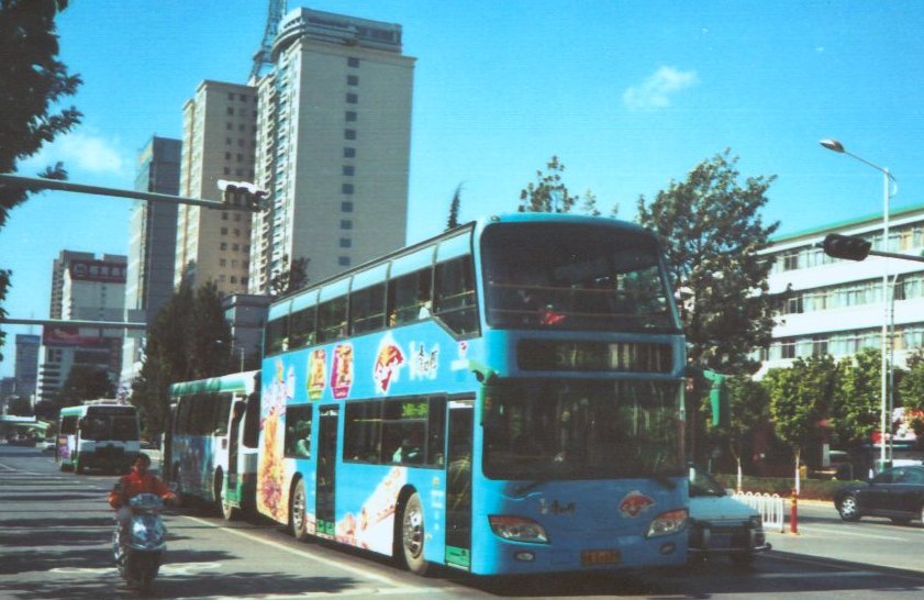 Double-deck Bus in Kunming