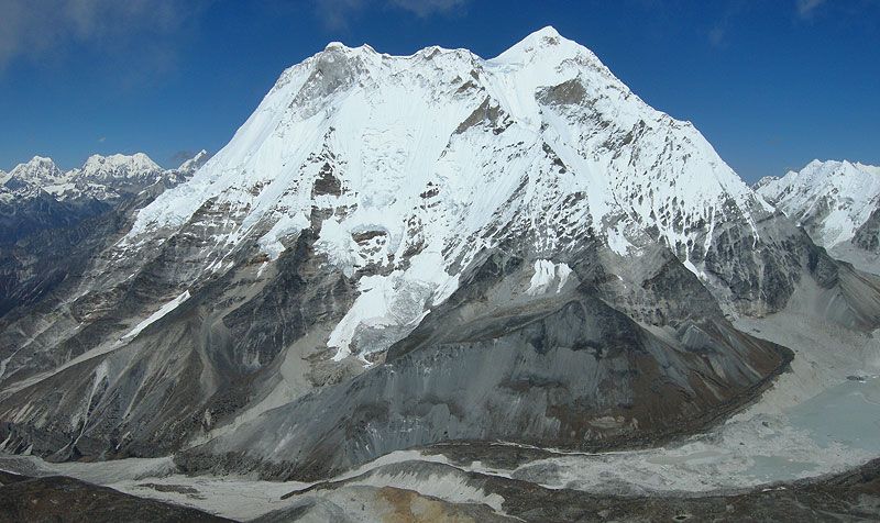 Menlungtse ( 7181m ) in Tibet