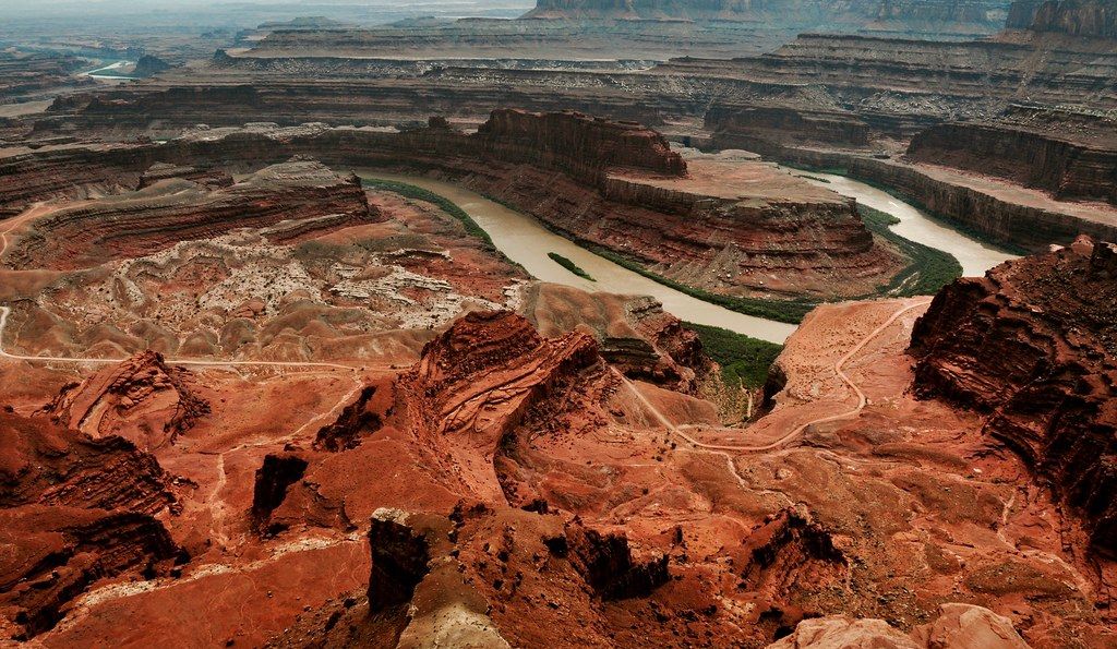 Overlook at Dead Horse Point on " Island in the Sky "