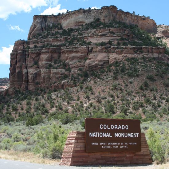 Signpost for the Colorado National Monument