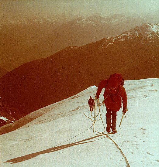 Approach to summit of Ortler ( Cima Ortles )