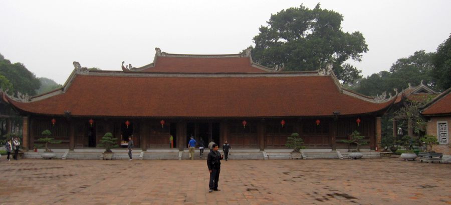 Pavillion in Temple of Literature ( Van Mieu ) in Hanoi