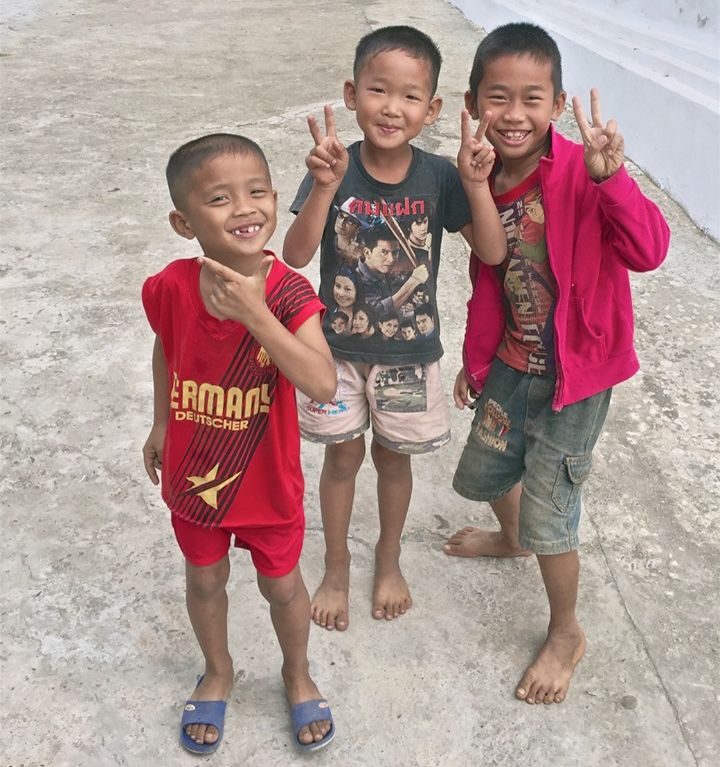 Lao Youngsters