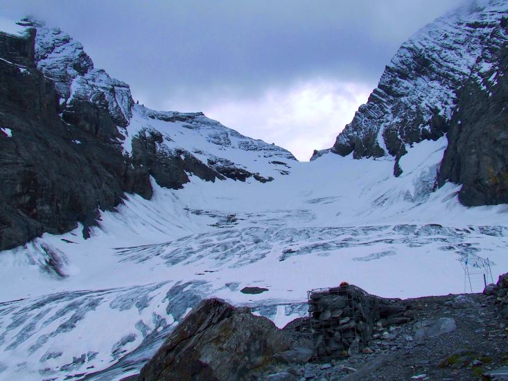 Frunden Glacier above the Frunden Hut