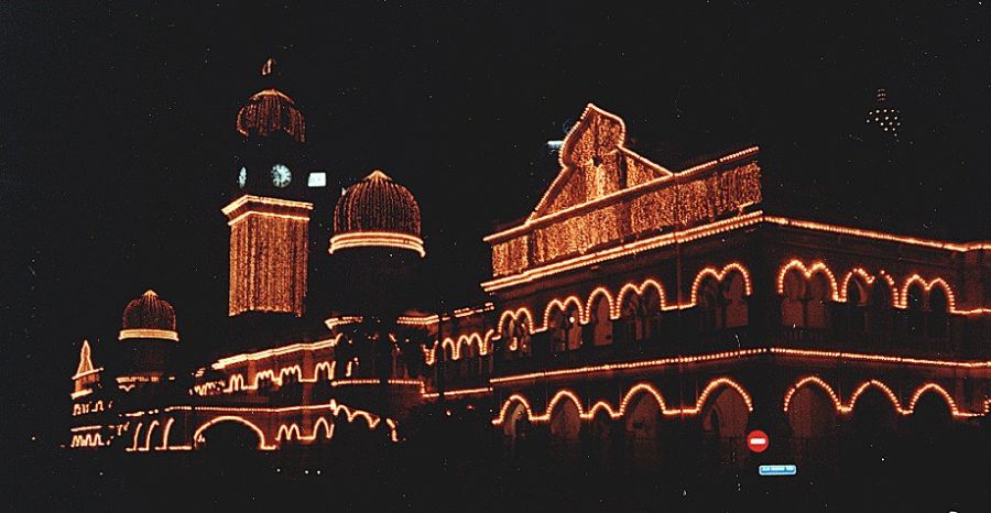 Sultan Abdul Samad Building illuminated at night