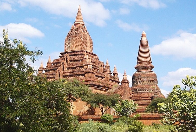 Seinnyet Nyima Paya in Bagan in central Myanmar / Burma