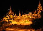 Shwedagon_paya_night.jpg