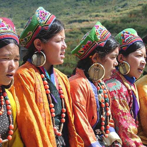 Photograph of Nepalese women in traditional dress