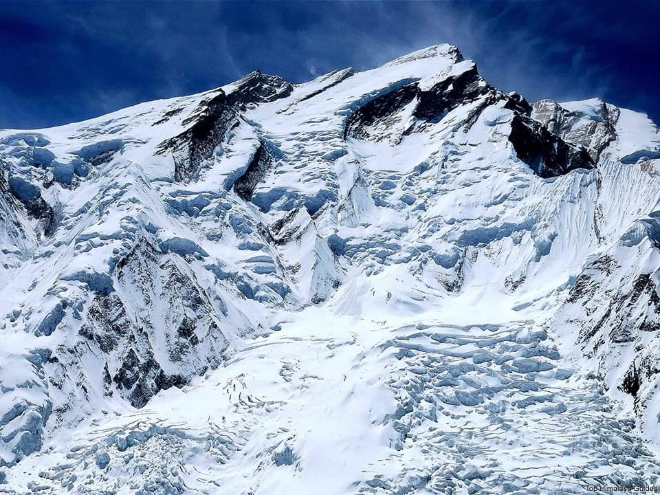 NE Ridge ascent route on Annapurna I