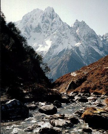 Mt. Phunghi on descent from Larkya La