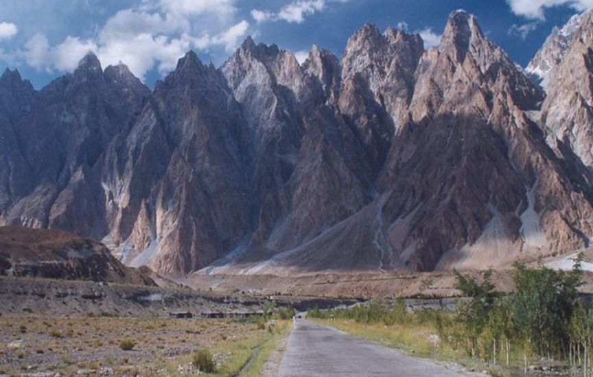 Cathedral Ridge from Karakoram Highway from Pakistan to China