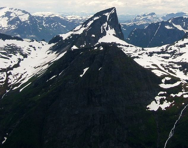 Jakta in Sunnmors Alpen in Norway