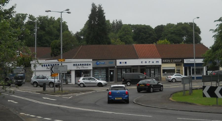 Shops at Canniesburn Toll in Bearsden