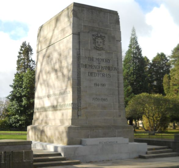 War Memorial in Hamilton