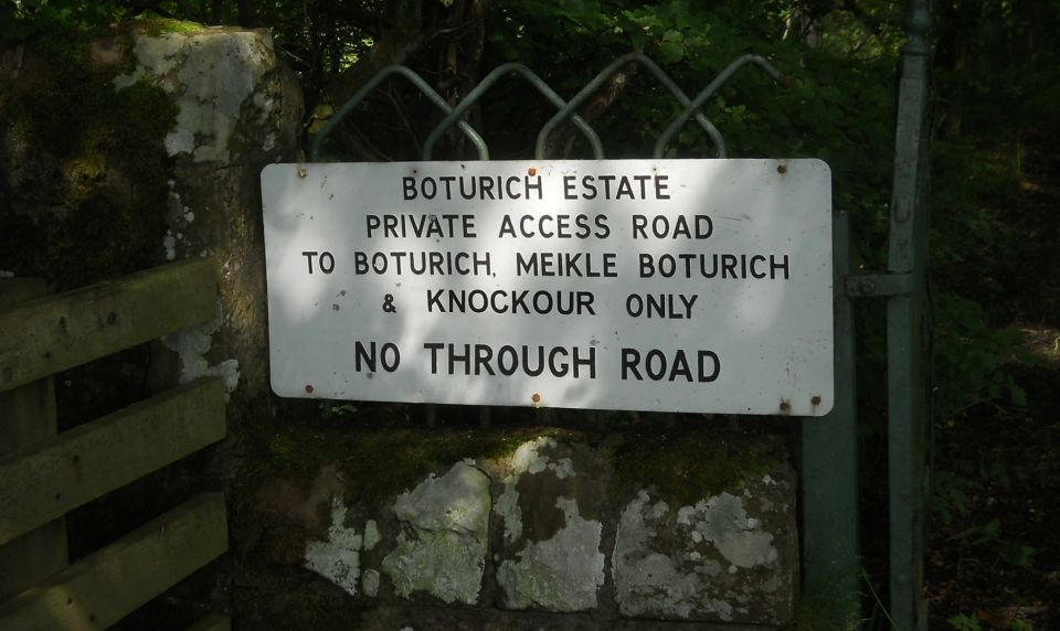 Sign at entrance to Boturich Estate