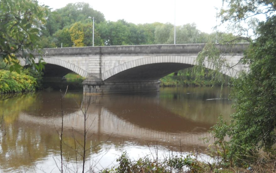 Rutherglen Bridge over the River Clyde