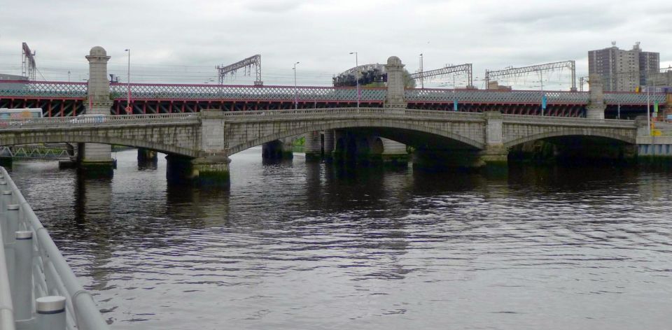 George V Bridge over the River Clyde in Glasgow, Scotland