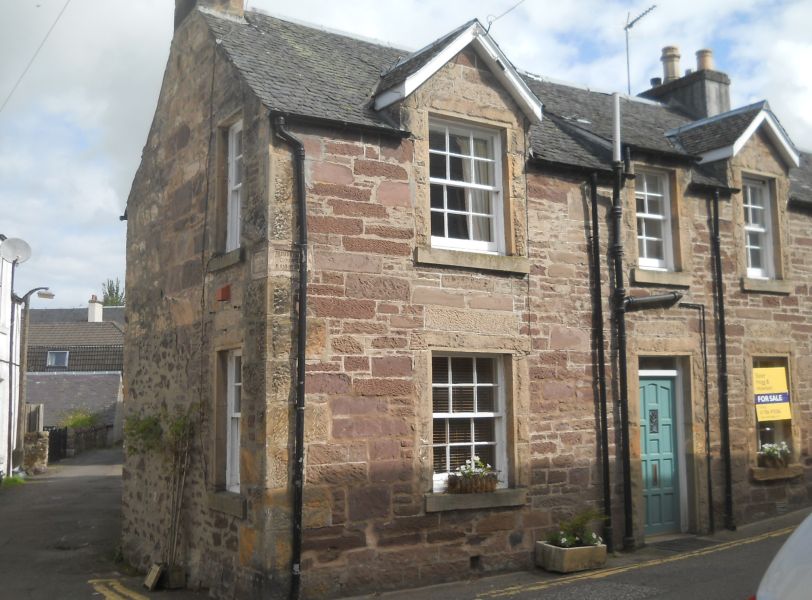 House in Ramoyle in Dunblane