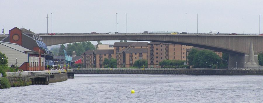 Kingston Bridge over the River Clyde in Glasgow, Scotland