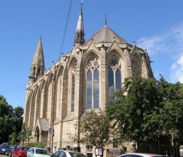 Hillhead Parish Church in Glasgow