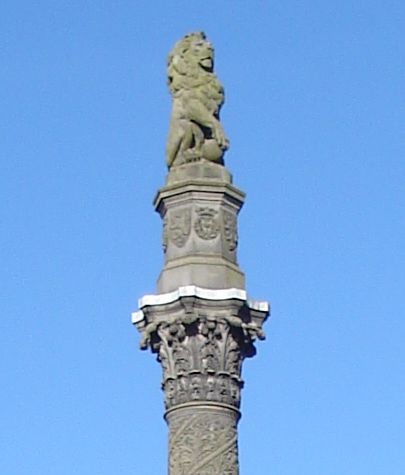 Lion on top of Langside Monument