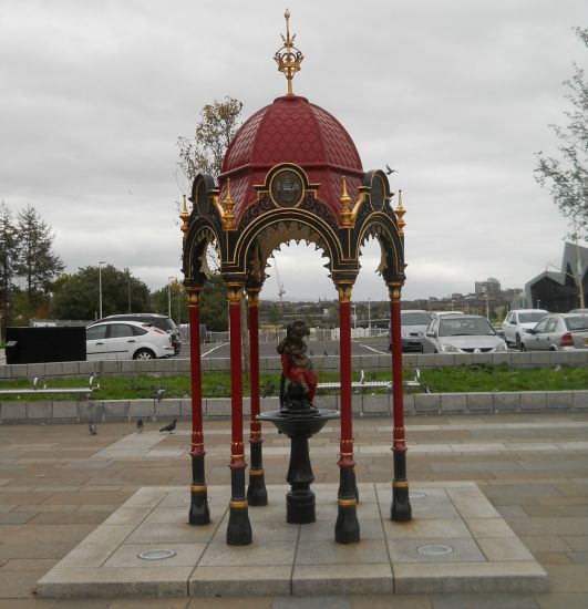 Aitken Memorial drinking fountain at Govan Cross