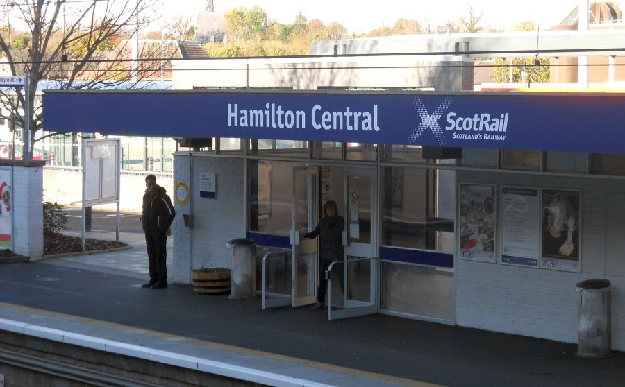 Railway Station in town centre of Hamilton