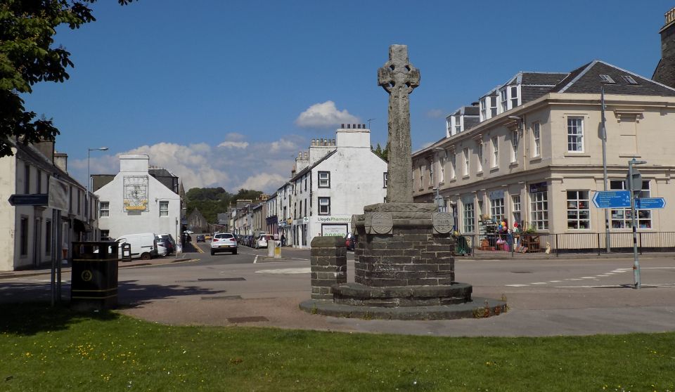 War Memorial in Lochgilphead