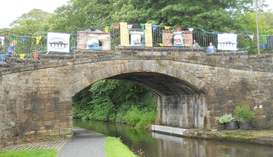 Bridge over the Union Canal at Linlithgow