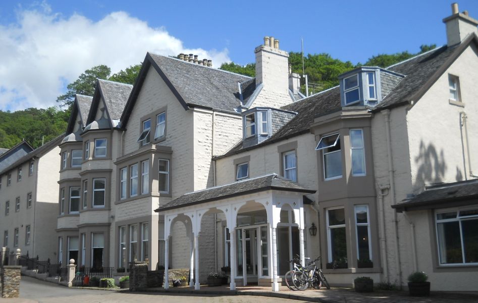 Hotel at Inversnaid on Loch Lomond