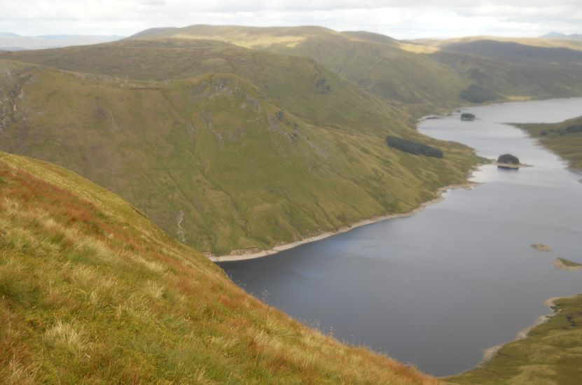 Meall Buidhe ( 932m, 3058ft ) above Loch an Daimh from Sron a'Choire Chnapanich
