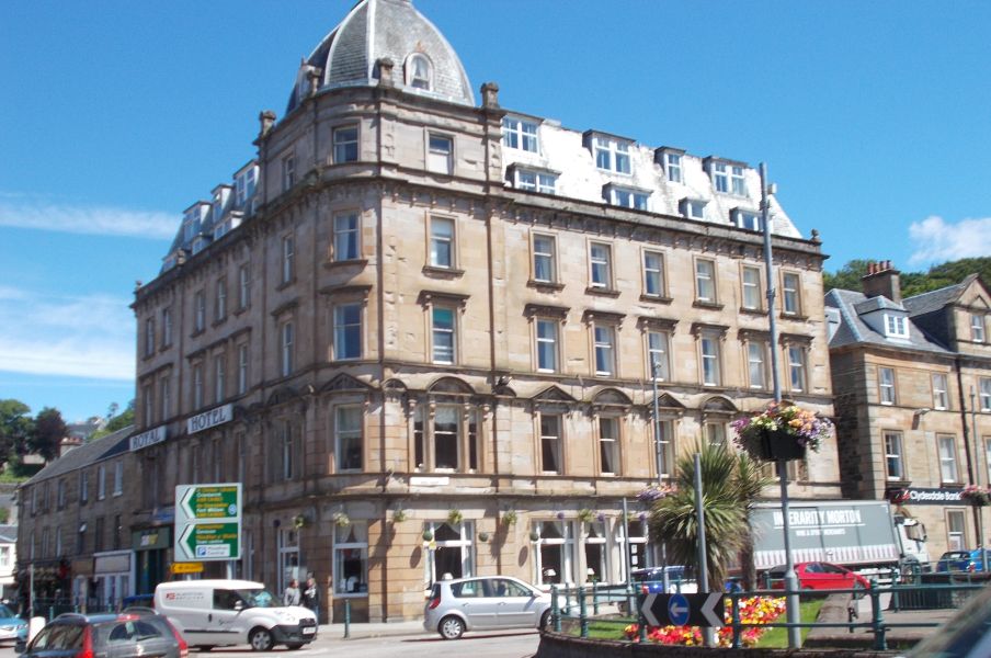Royal Hotel in Oban town centre