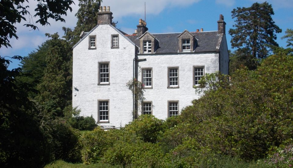 Dunollie House