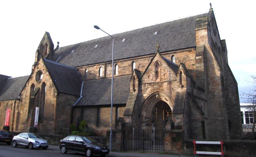Shawlands Old Parish Church in South Side of Glasgow