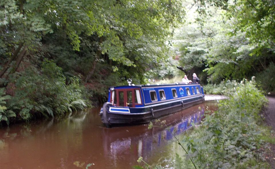 Narrowboat on the Union Canal