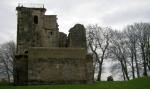 Crookston-Castle-2.jpg